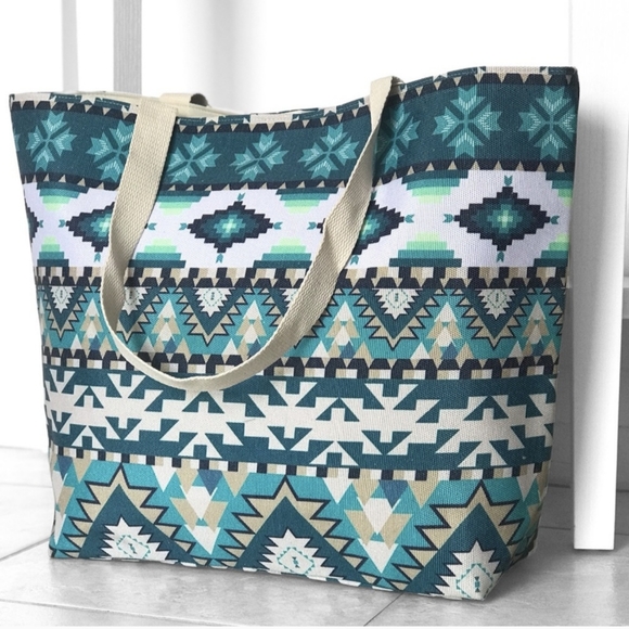 LAST ONE! Aztec Print Tote in a Teal/Blue/Ivory + FREE Matching Wristlet - Picture 3 of 8